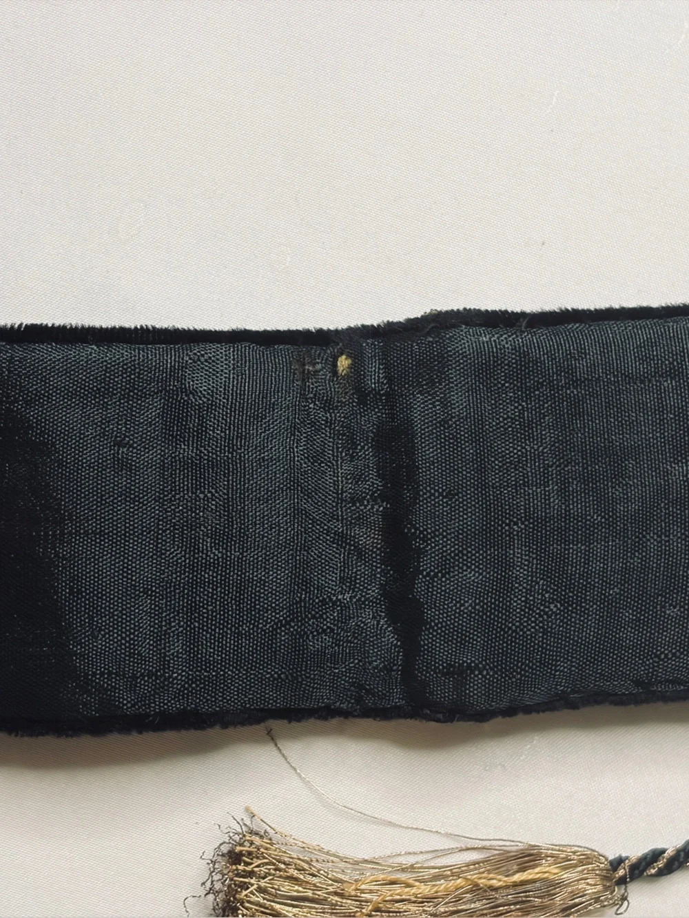 Rare VTG 70s Velvet Zardozi Cinch Belt ✨ Agate Stones & Gold Embroidery
